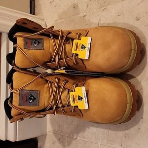 NWT Steel toe men's boots